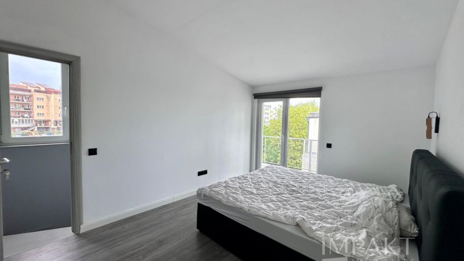 Casa cu acces securizat, curte si balcon | Buna Ziua - Poză 13