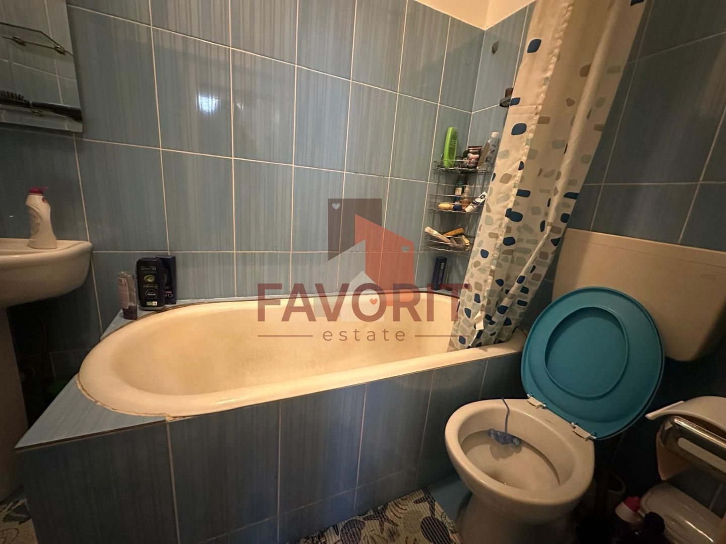 2 camere | centrala proprie | mobilat si utilat | gradina | zona excelenta | - Poză 11