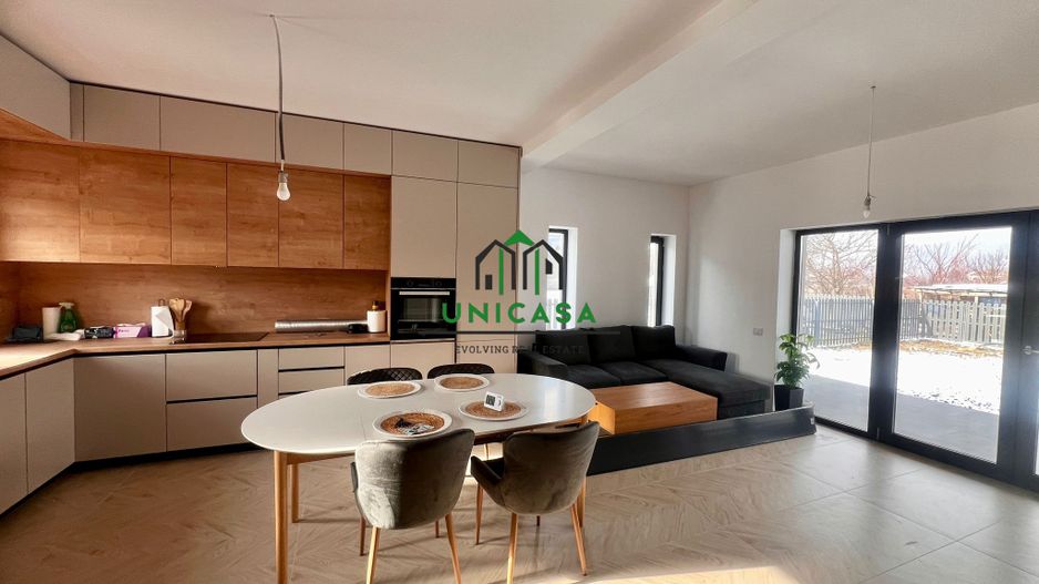 Casă modernă de vânzare/ Bujoreni – Olteni - Poză 1