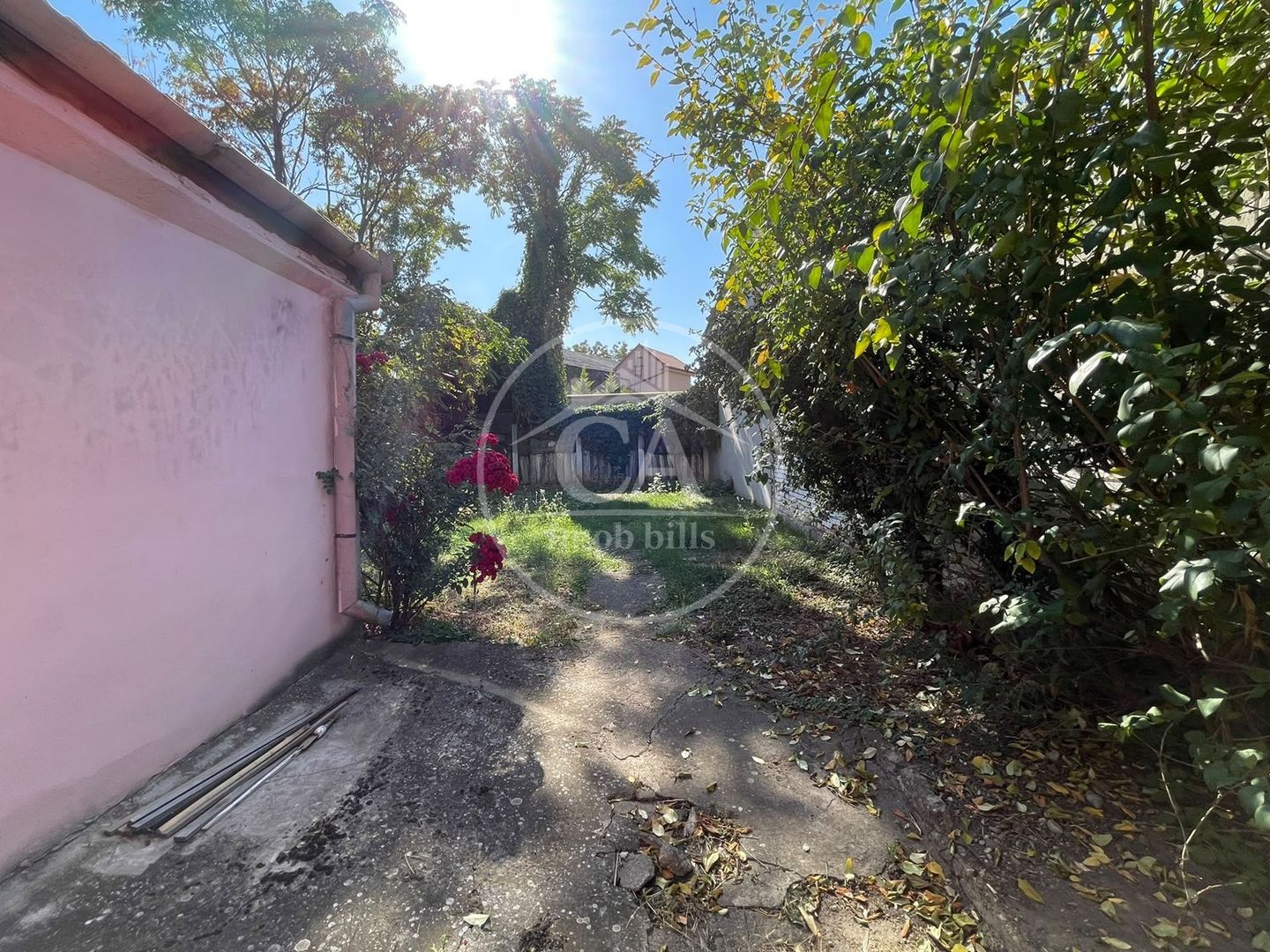 Casa de vanzare cu 4 camere in zona Nufaru,  Oradea - Poză 9