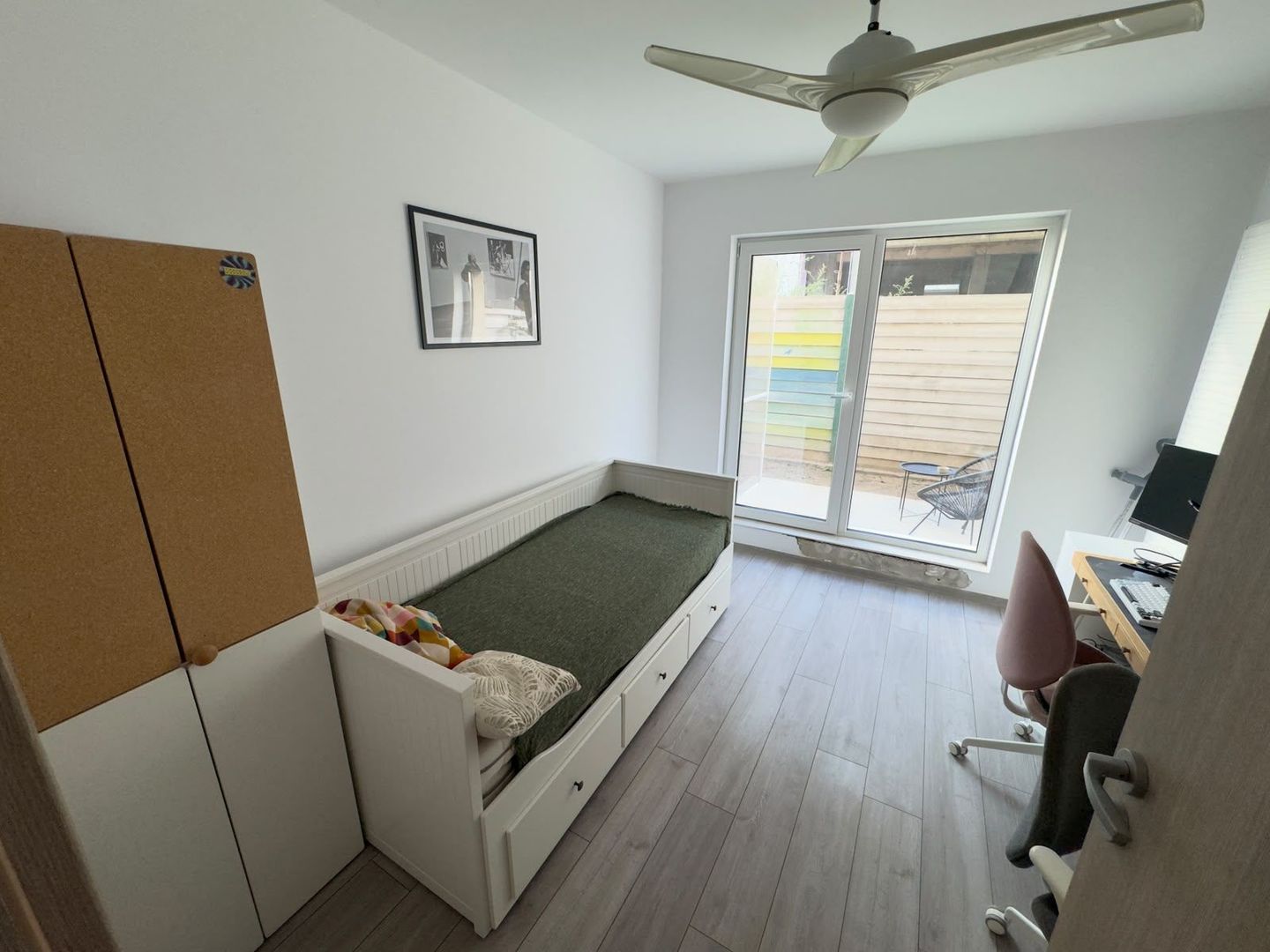 3 camere Semidecomandat | 2 bai | Parcare | Mobilat Utilat | Curte - Poză 16