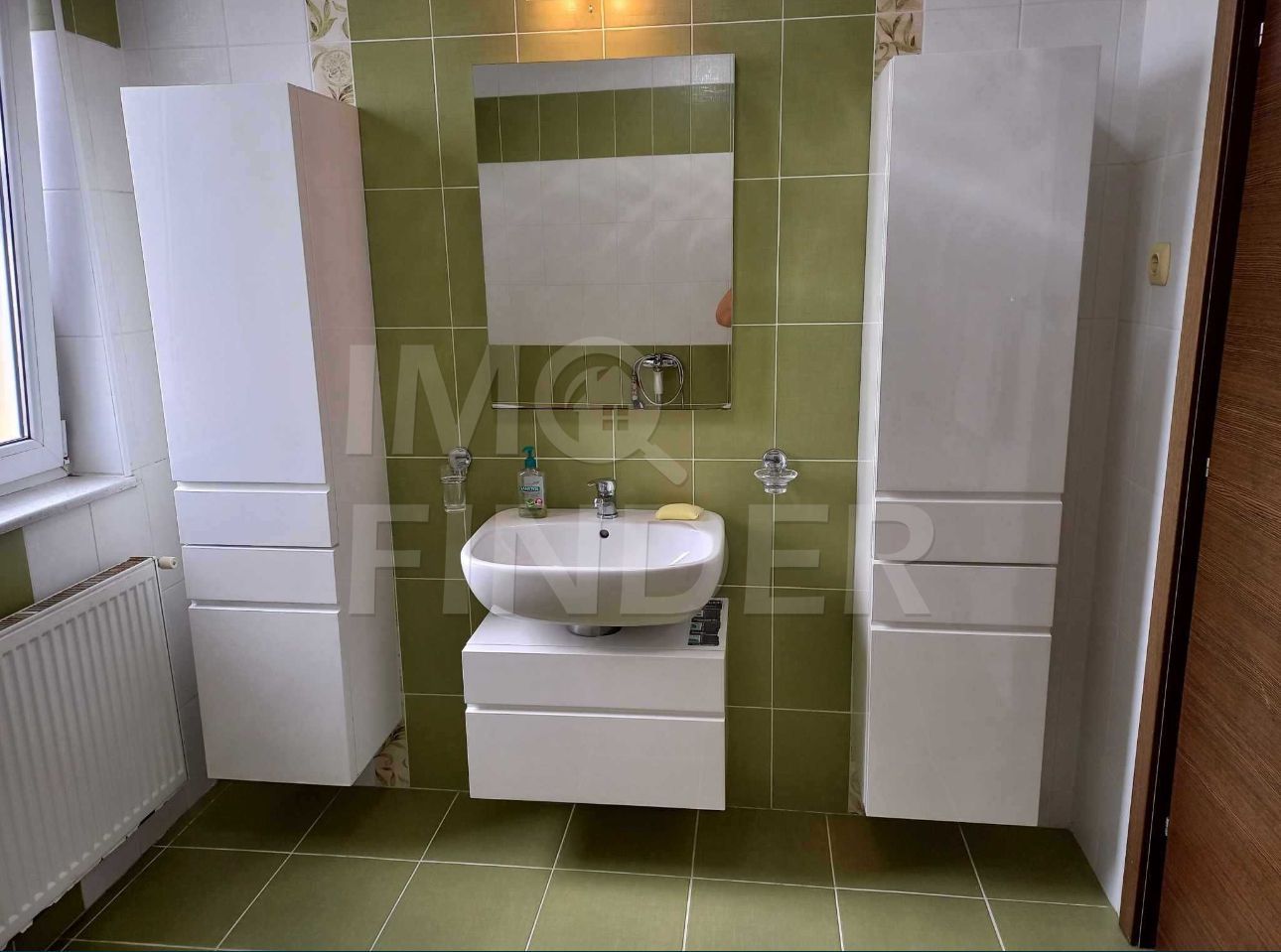 Vanzare 3 camere 108 mp, terasa 32 mp,  zona Buna Ziua, garaj si boxa - Poză 5