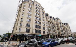 Chirie, spațiu comercial, 117 mp,  str. Mihai Eminescu, Centru - Poză 1