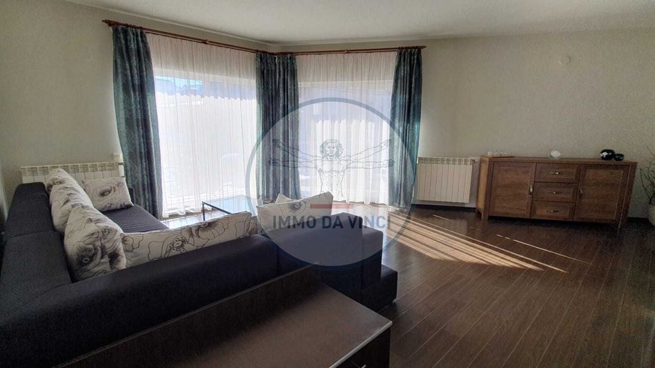 PF inchiriez in Europa apt. 2 camere, 55 mp, loc parcare, 550 euro - Poză 1