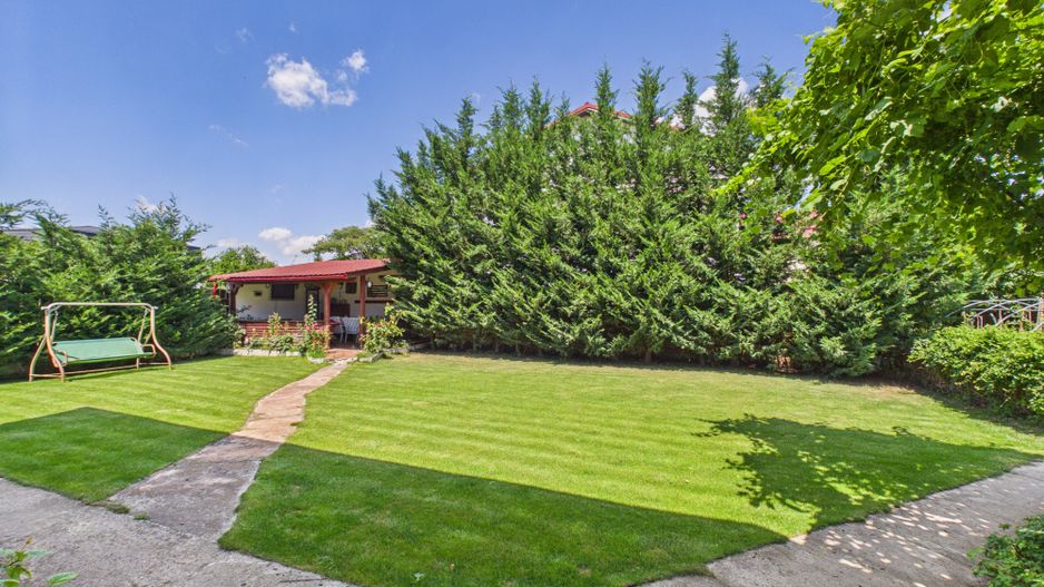 Vilă 10 camere + spațiu comercial | teren 1.300 mp | Otopeni 23 August - Poză 28