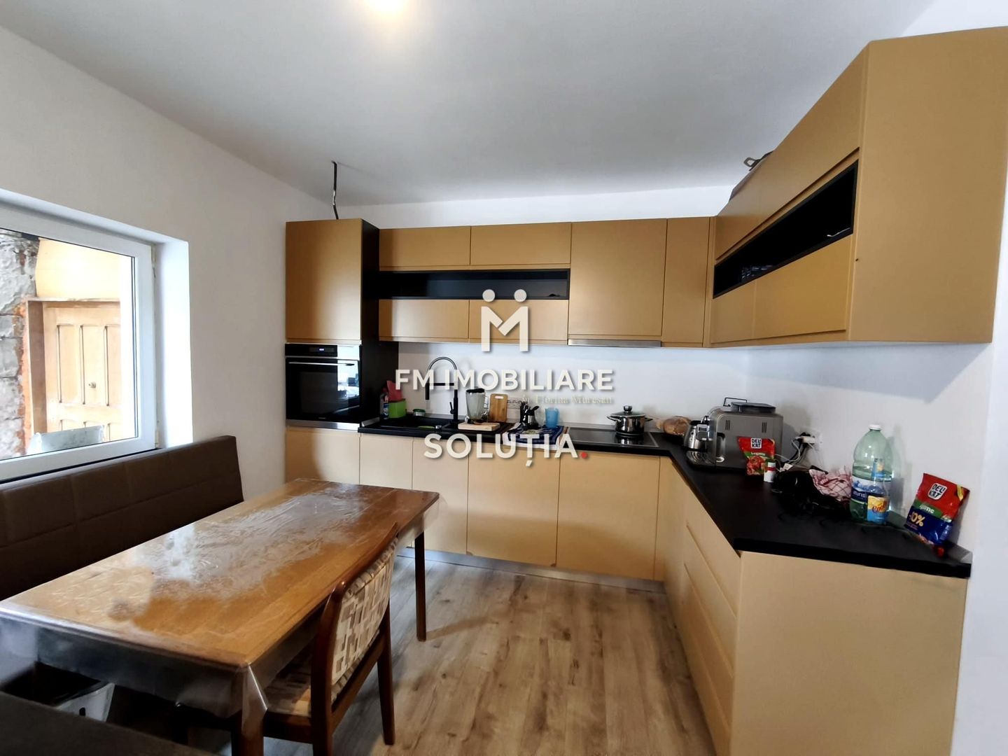 Casa Mocira, locație excelentă! - Poză 1