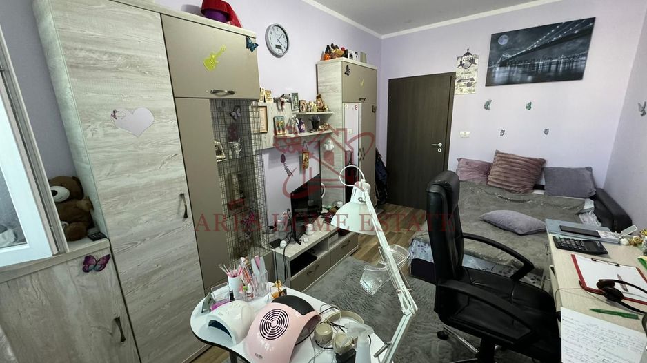 Apartament complet mobilat cu 3 camere în Giroc - 135,000 € - Poză 11