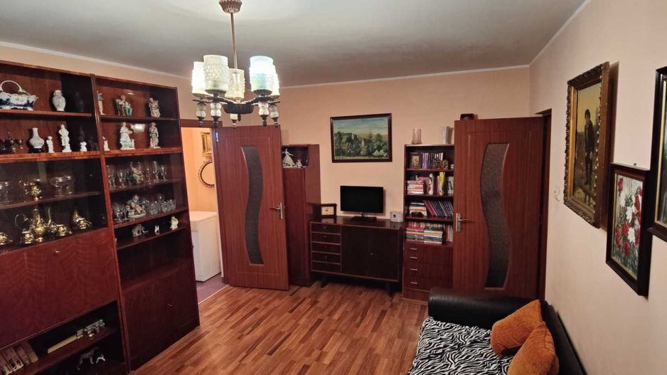 2 camere confort 1 zona Dambovita parter inalt mobilat si utilat - Poză 11