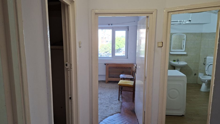 BRASADAS inchiriaza ap cu 4 cam etaj 3/8 cu lift in Micro 17. - Poză 11