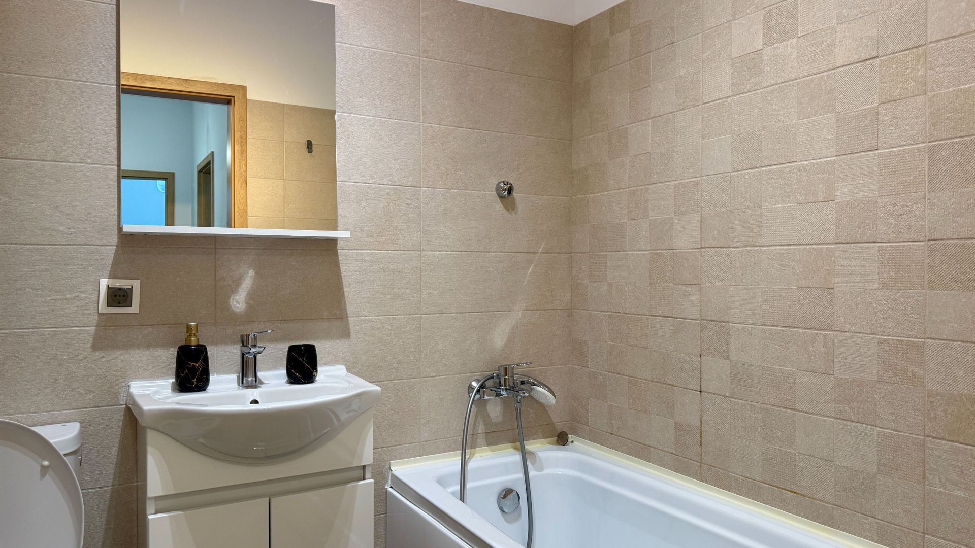 Inchiriere apartament doua camere Pacii - Complex Rotar Park ! - Poză 16