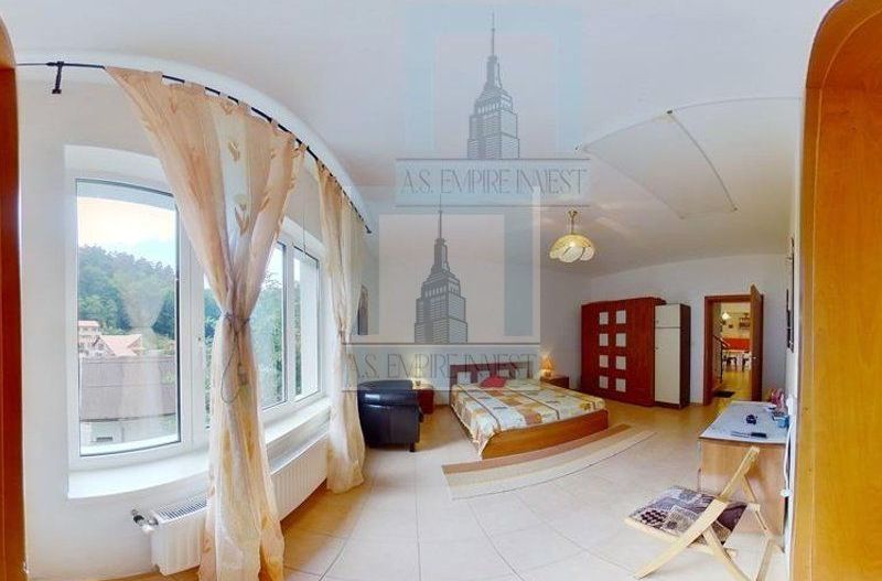 Vilă deosebită cu 6 camere în zona Şchei, Braşov - Poză 17