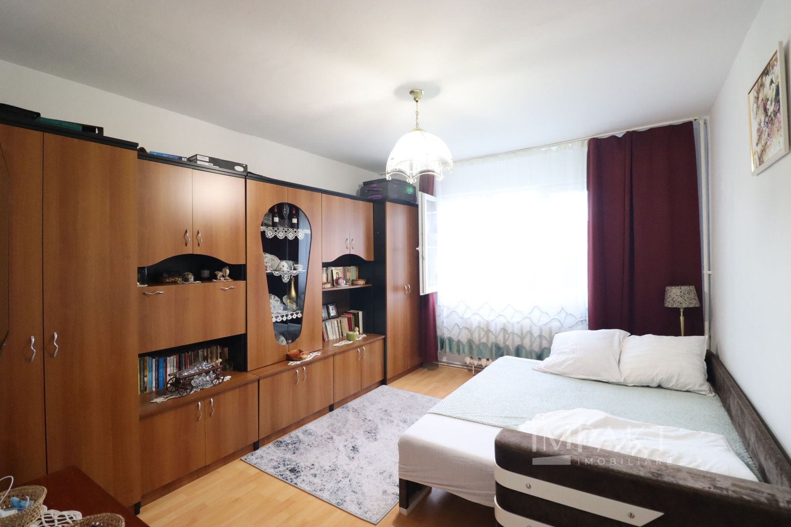 Apartament cu 4 camere, in EXCLUSIVITATE, COMISION 0% la cumparare! - Poză 3