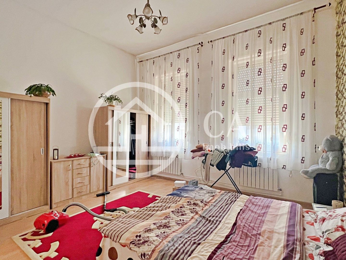 Apartament cu 2 camere de vanzare Ultracentral, Oradea. - Poză 2