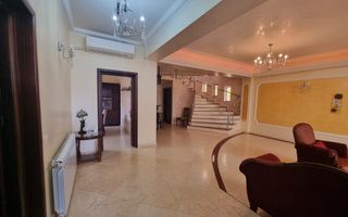 Vila generoasa de inchiriat intr o zona principala a orasului - Poză 16