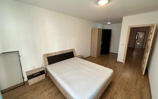 Casă / Vilă cu 4 camere de vanzare  în zona Aradului - Poză 9