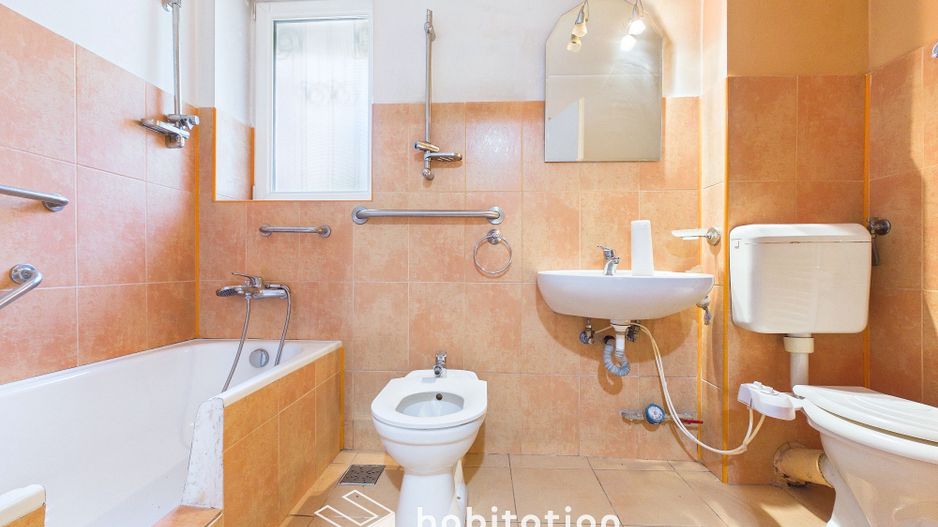 Apartament spatios cu 4  camere, Piața Unirii - Punctele Cardinale - Poză 18