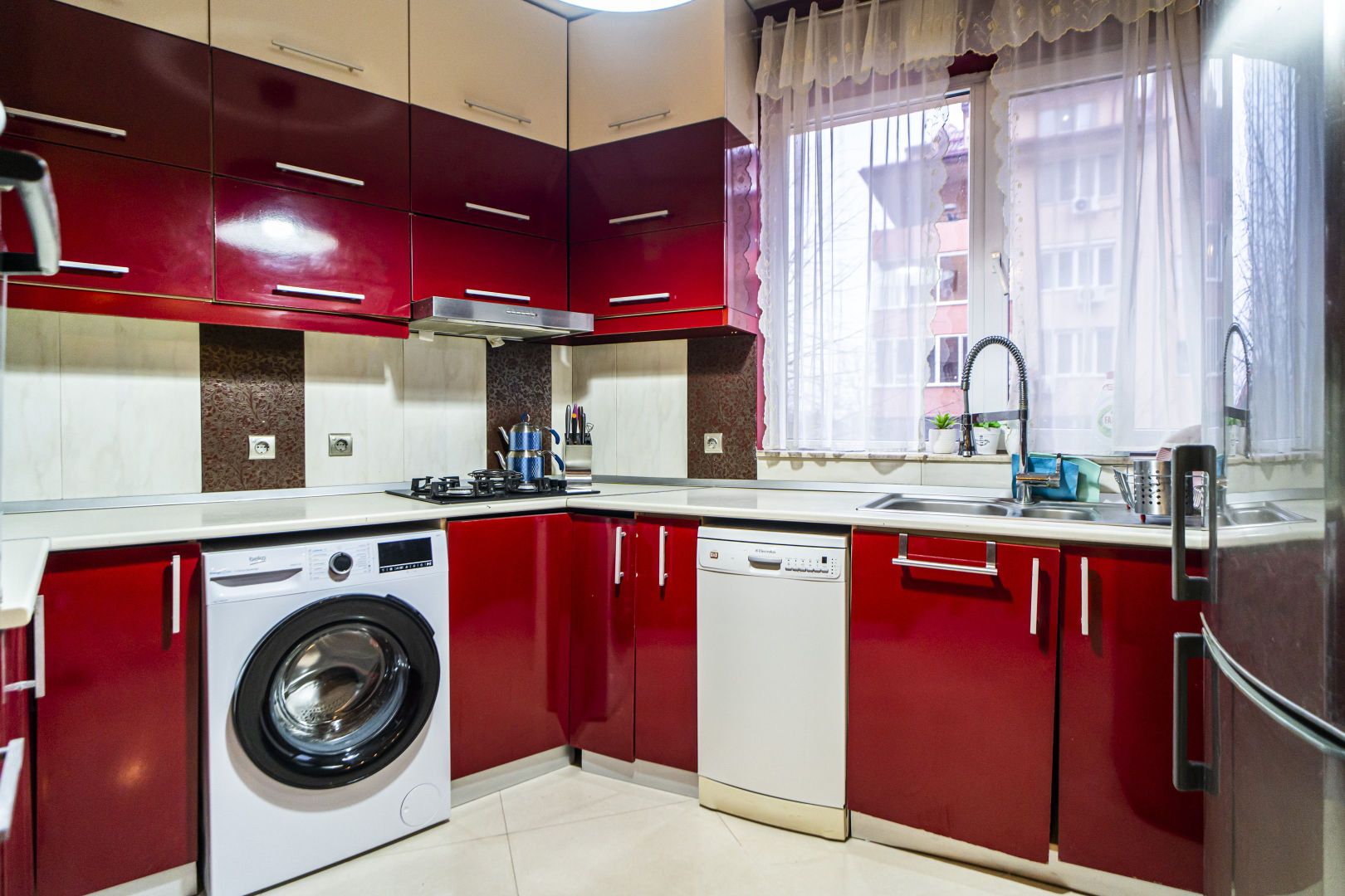 Ap. 3camere duplex, 103mp, 2 băi, centrală, metrou Râul Doamnei - Prel. Ghencea - Poză 9