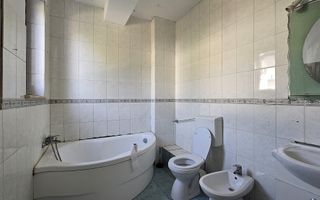 OPORTUNITATE | VILA SISESTI BANEASA  | 6 CAMERE | CURTE - Poză 10