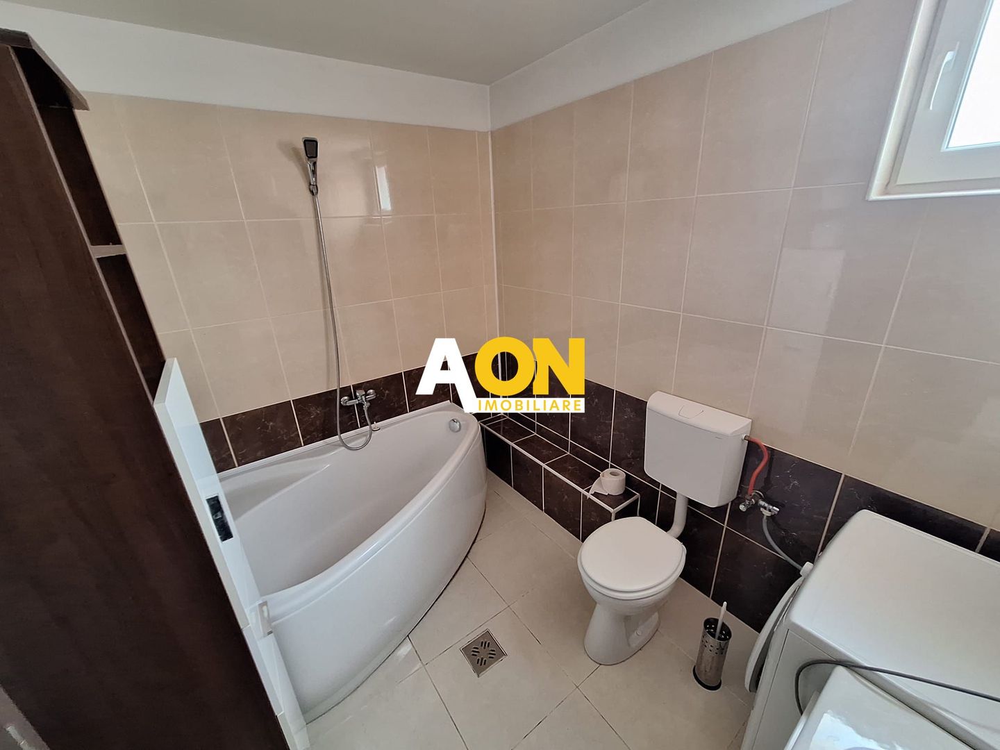 Apartament 3 camere, 75 mp utili + garaj 22 mp. cartier Orhideea - Poză 11