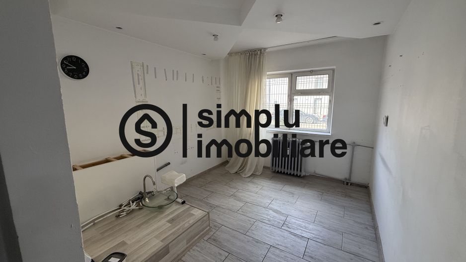 Spatiu Comercial, parter, Sarari - 115 000 Euro - Poză 6