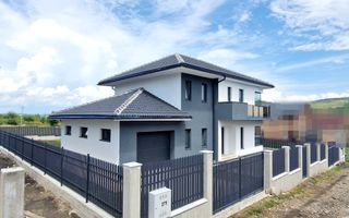 Casa individuala cu teren de 693 mp/CF. - Poză 1