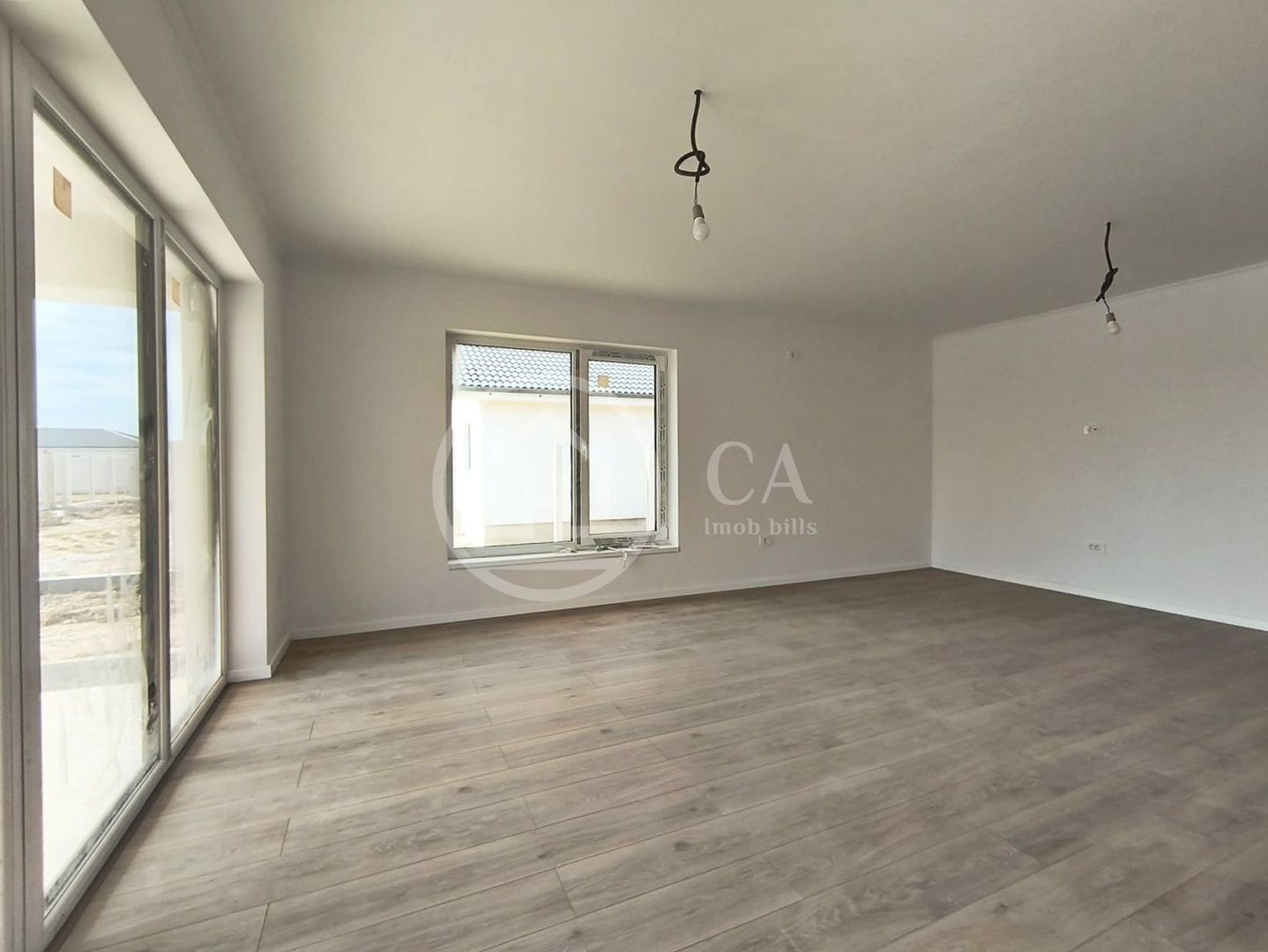 Casa de inchiriat cu 4 camere in Cheriu, Bihor - Poză 6