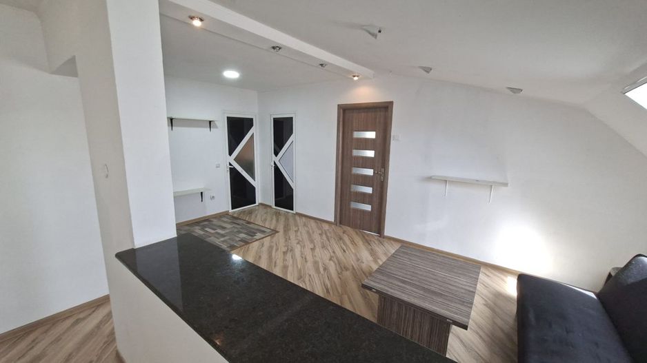 Apartament 3 camere Stefanesti - In Spate la Carrefour - Poză 9