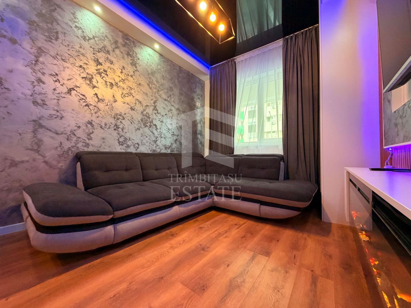 Studio | De Inchiriat | Parcare | Centrala | Bloc 2021 | Demisol Înalt - Poză 3
