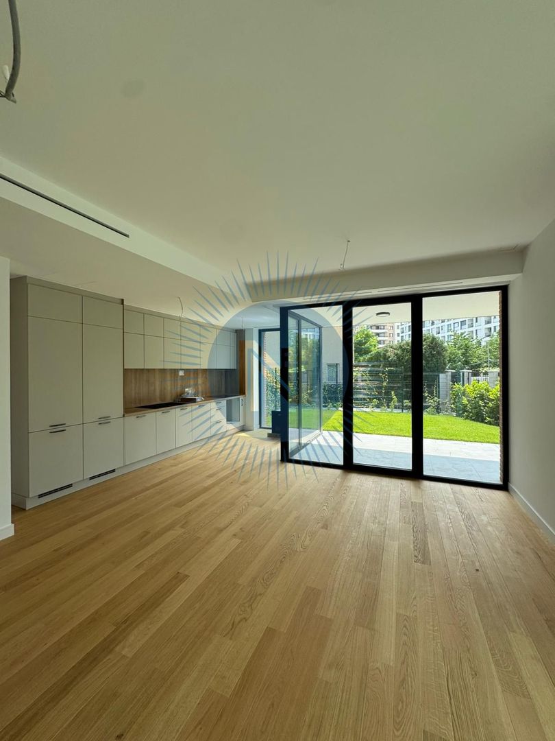 Apartament 4 camere cu curte - Poză 2