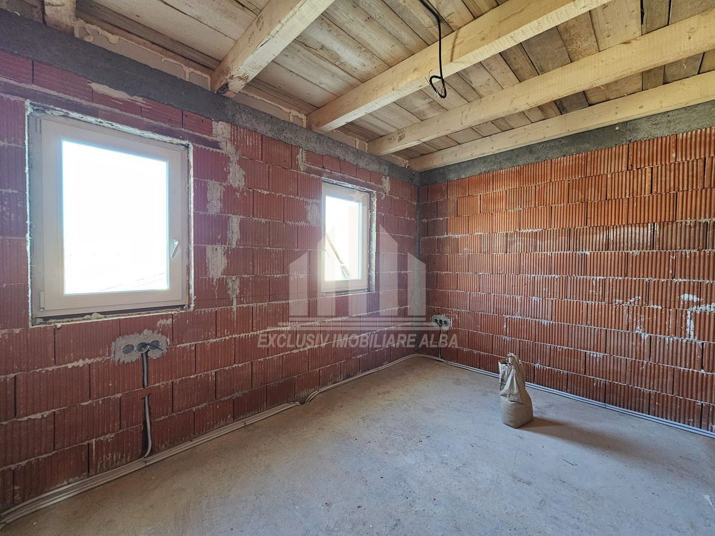 Case tip duplex de vanzare, Arex - Poză 4