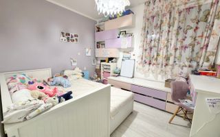Apartament cu 3 camere, dressing si debara mobilat la etaj intermediar in Giroc. - Poză 10