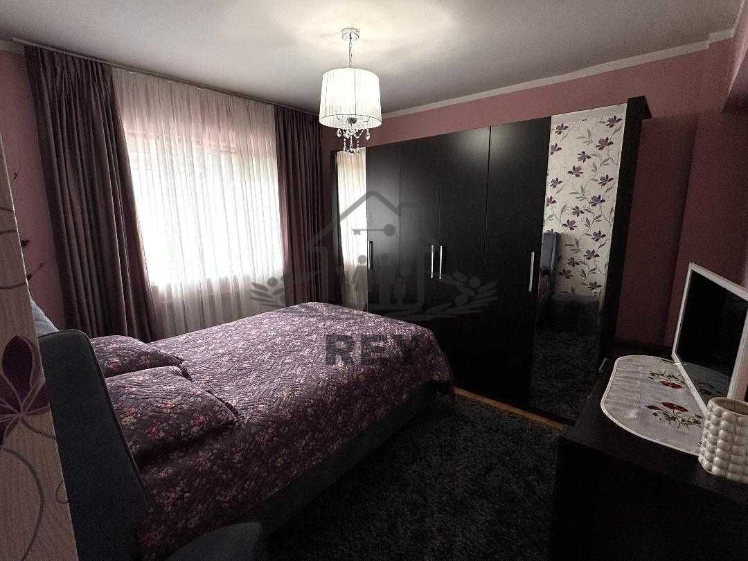 Apartament 4 camere, 4 balcoane in zona Turnisor - 159.000 € - Poză 6