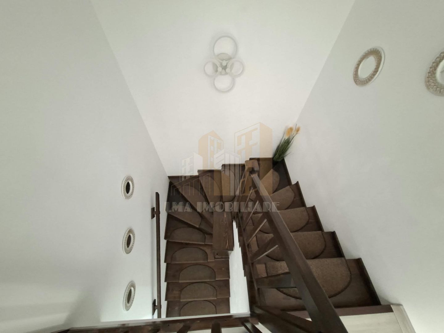 Casa insiruita Sanpetru strada Macesului Brasov - Poză 17