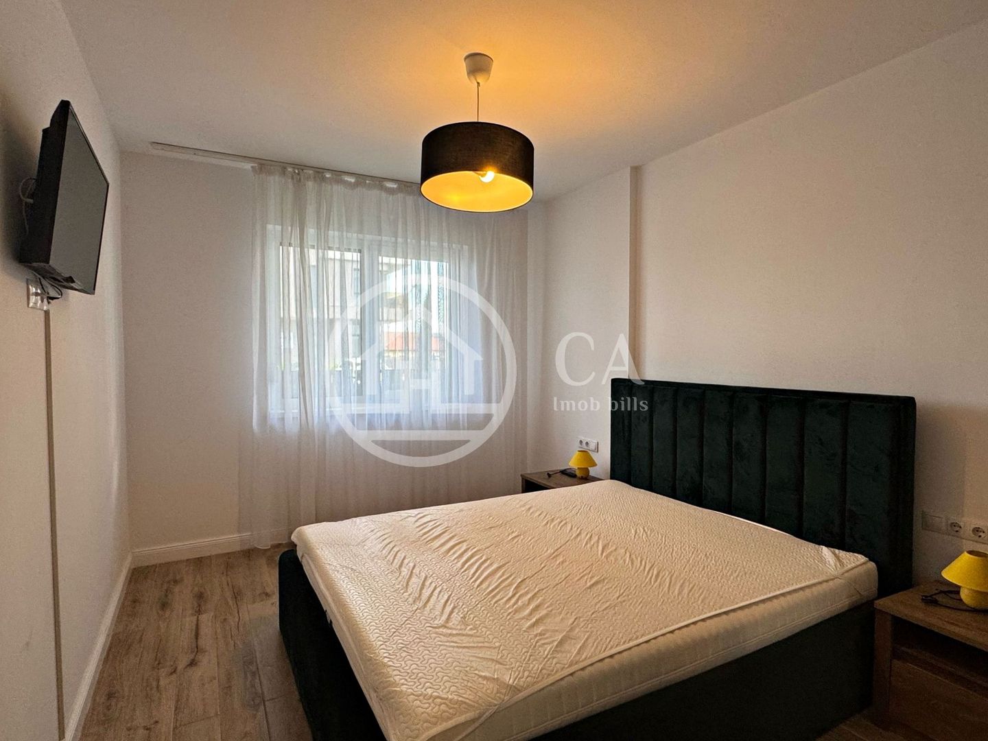 Apartament de vânzare cu 2 camere în zona AES Residence, Oradea - Poză 1