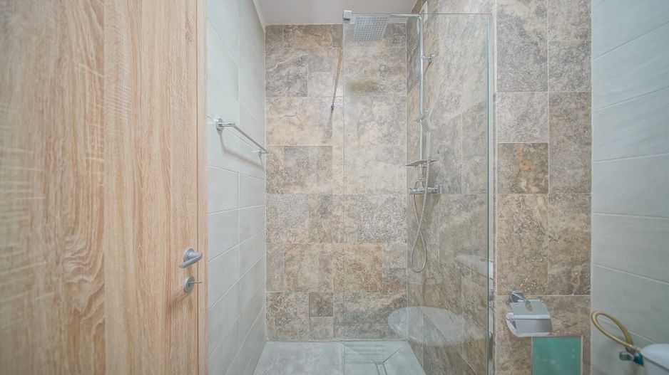 Apartament 3 camere | decomandat | etaj 2 | cartier Tractorul - Poză 8