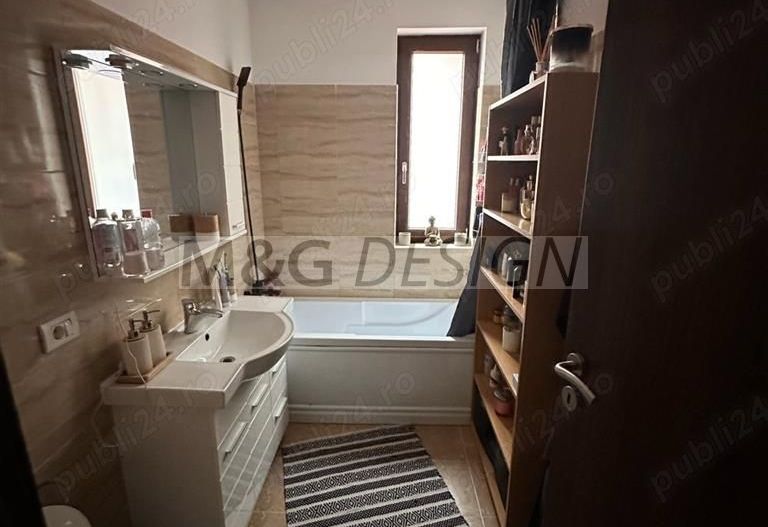 2 cam Giroc intrare  apartament LUX - Poză 8