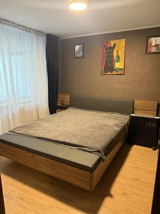 Apartament spatios cu 3 camere, Drumul Taberei Lovinescu - Poză 1