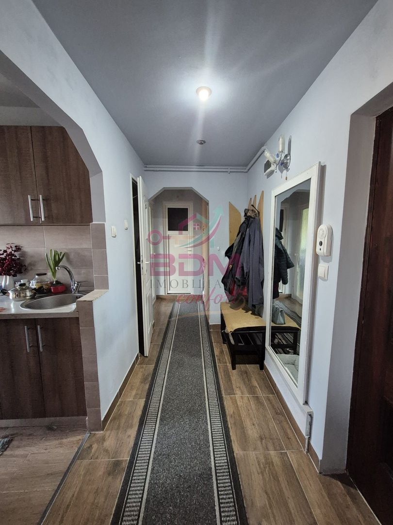 COMISION 0 | Apartament 2 camere | decomandat | zona Micro 1 - Poză 10