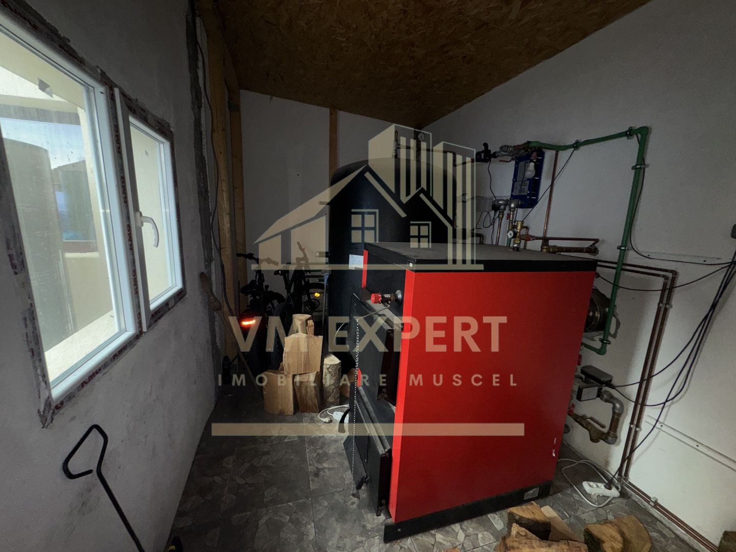 CASĂ 5 CAMERE 252 MP TEREN 1362 MP DRAGOSLAVELE ARGEȘ - Poză 30