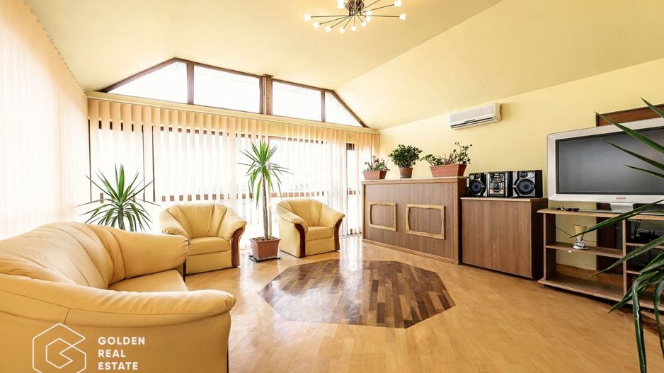 VILA  P+M Bujac, COMISION ZERO - Poză 1