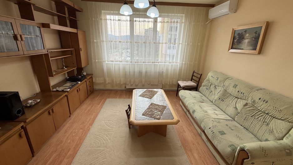 Apartament 3 camere 60 mp etaj 2 - Campina ,langa OMV - Poză 1