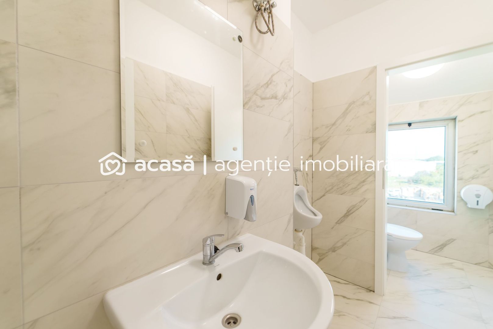 Spațiu pentru sediu firmă în clădire de birouri. - Poză 5