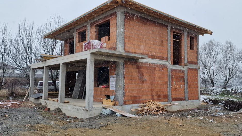 Casa individuala la rosu 146 mp utili P+1 si teren 760 mp in Turnisor - Poză 5