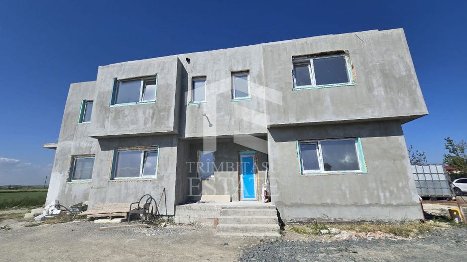 OVIDIU-POIANA- Vila tip duplex | terasa circulabila | gaz | curte - Poză 3