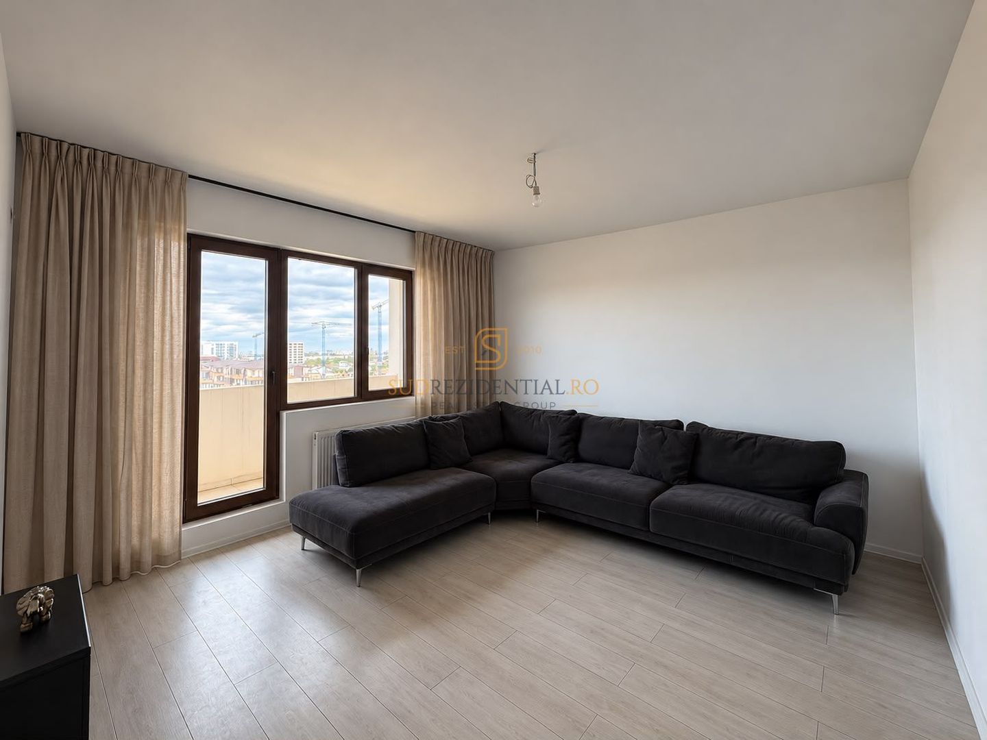 APARTAMENT CU 2 CAMERE DE ÎNCHIRIAT – ȘOS. SĂLAJ, SECTOR 5 - Poză 1