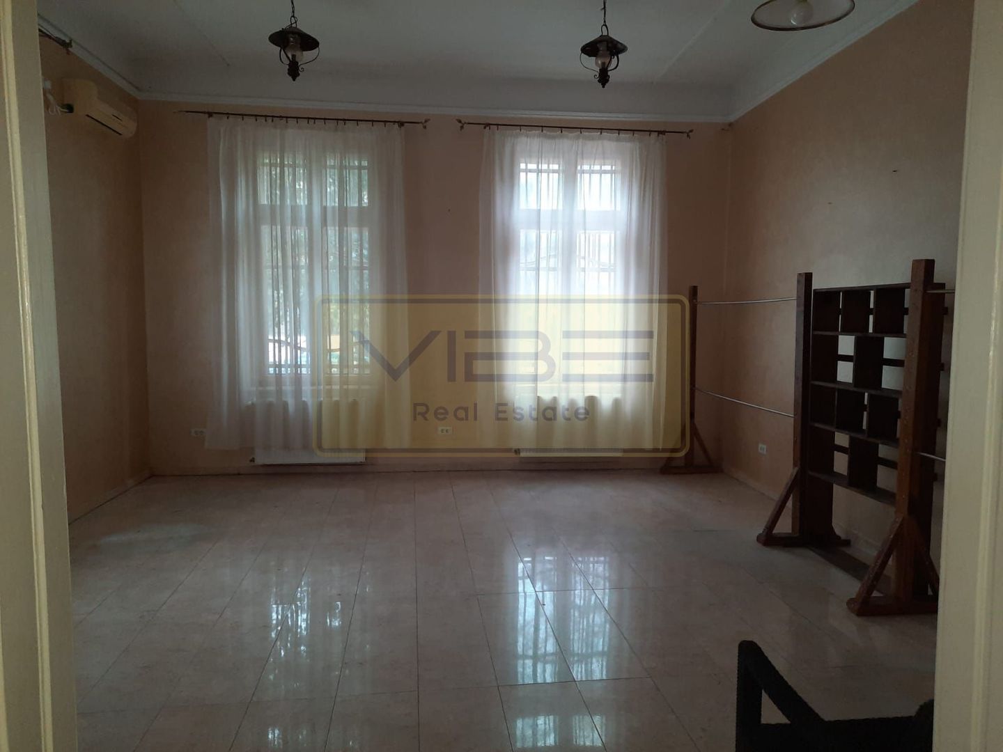 Spatiu Centru-atelier/ sediu firma IT etc.COMISION 0 % - Poză 1