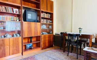 Apartament cu 2 camere pe strada Horea, central - Poză 1