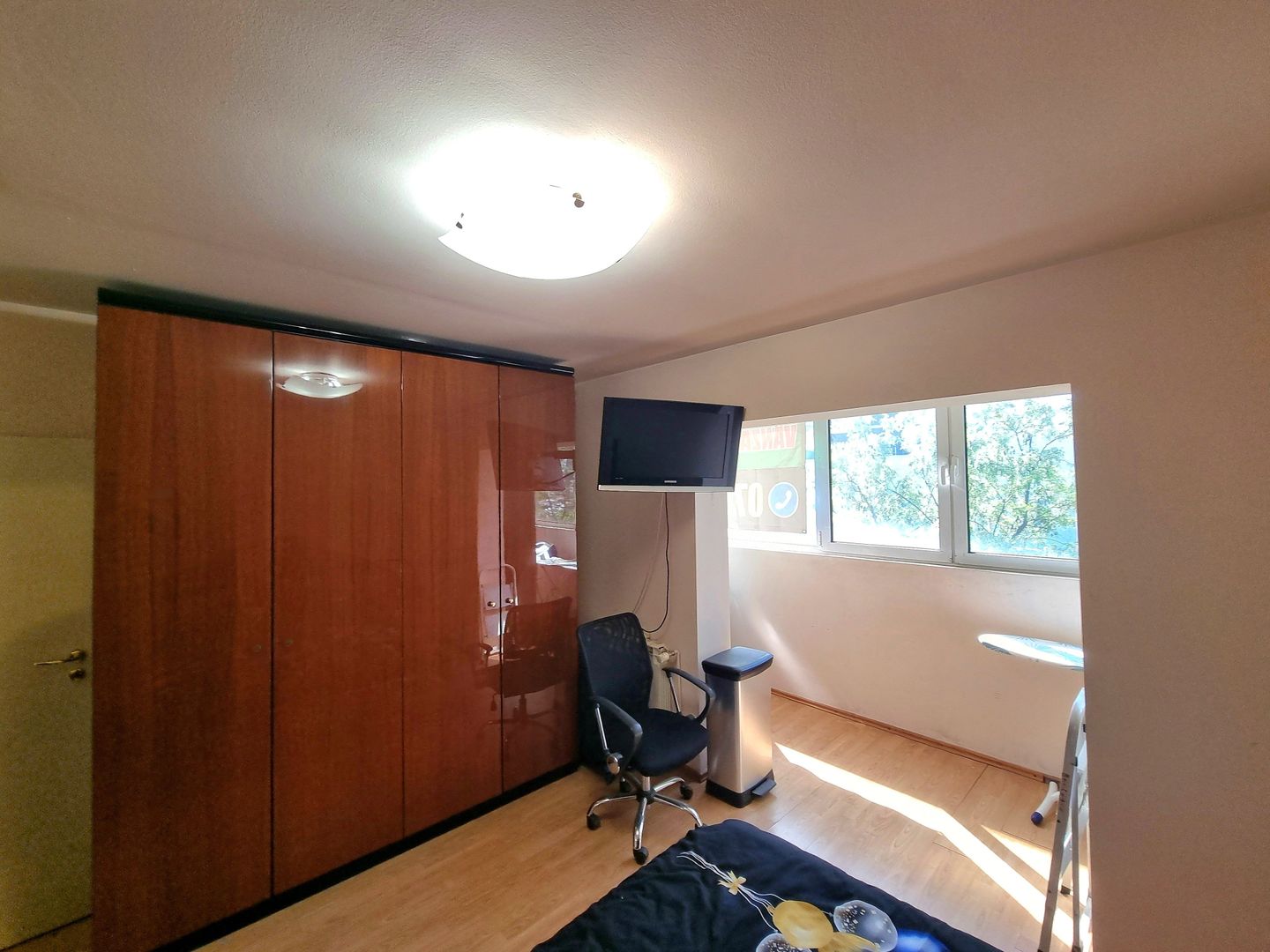 Apartament 3 camere, foarte spațios, et.2/8, zona Steaua, la cheie! - Poză 8