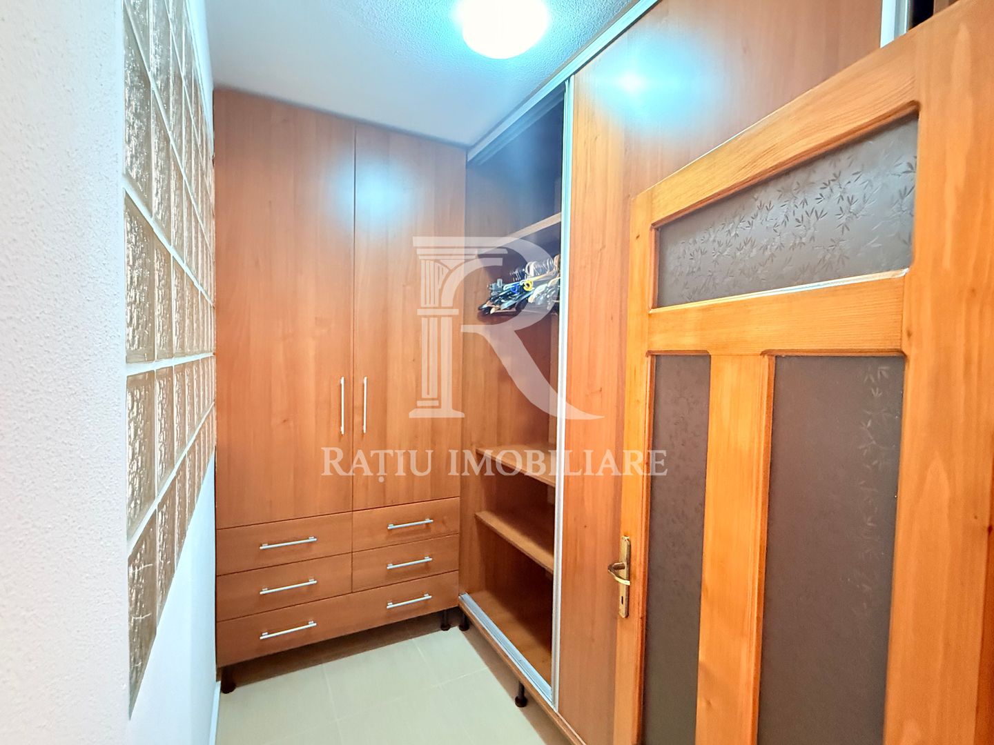 Casă spațioasă de închiriat | 4 dormitoare | Sânmartin - Poză 16