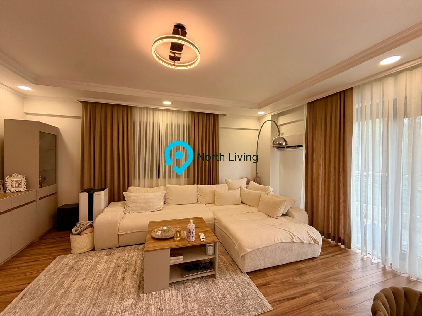 Apartament premium cu 3 camere | 95 mp utili | Piscină | - Poză 1